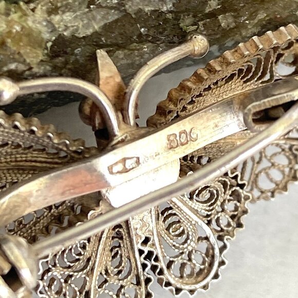 VTG 800 Silver Dainty Spun Silver Butterfly Brooch Pin Insect Brooch - Picture 9 of 14